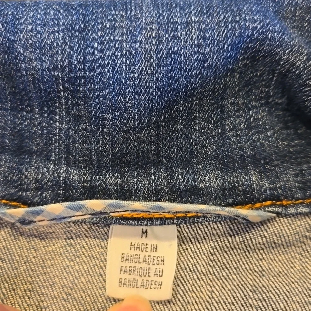 Levi’s Womens Trucker Denim Distressed Jean Jacket - Picture 4 of 11